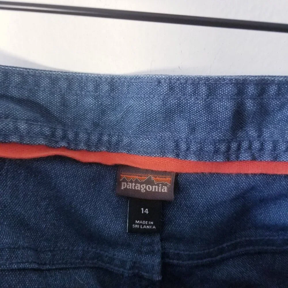 Patagonia Navy Women's Joggers - Picture 8 of 8